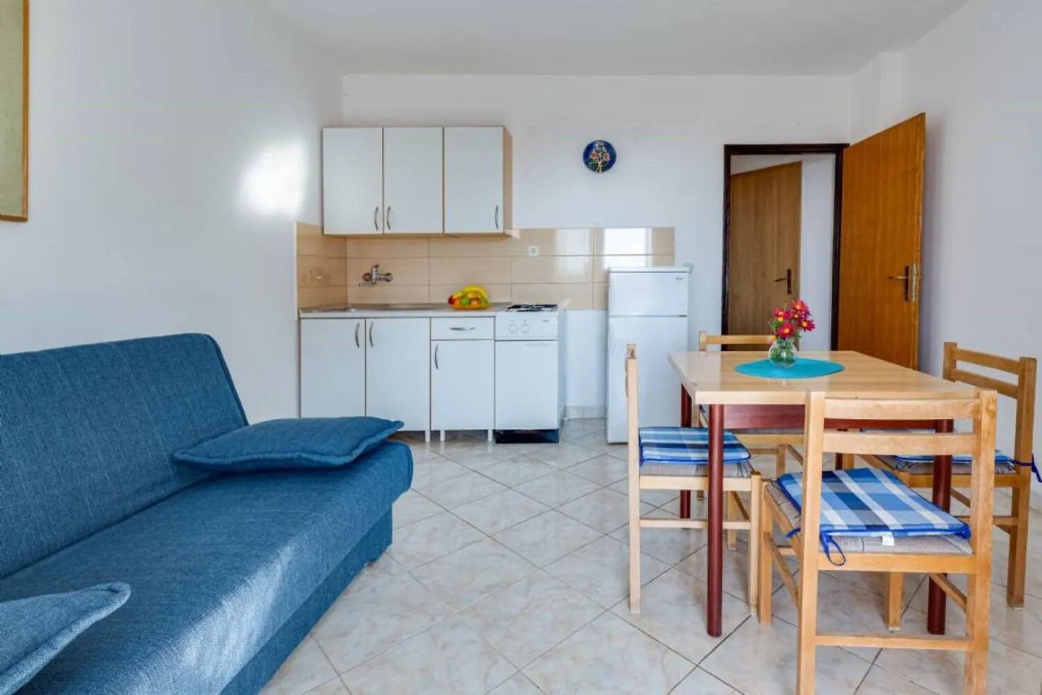 Apartments Tanja - 200M To The Beach Pakostane